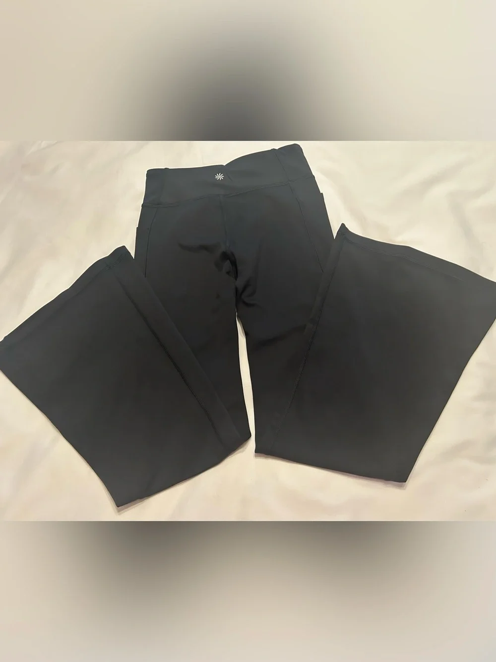 Athleta Girls Stash Your Treasures Ultra Flare Pants Black Size M8-10